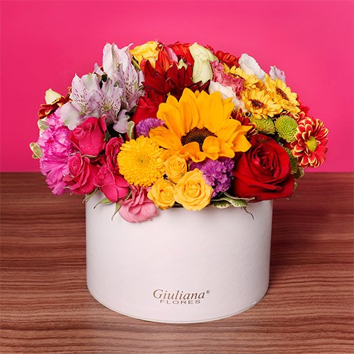 Mix de flores no box para o Fevereiro da Alegria
