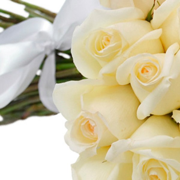 Buquê de 42 Rosas Brancas