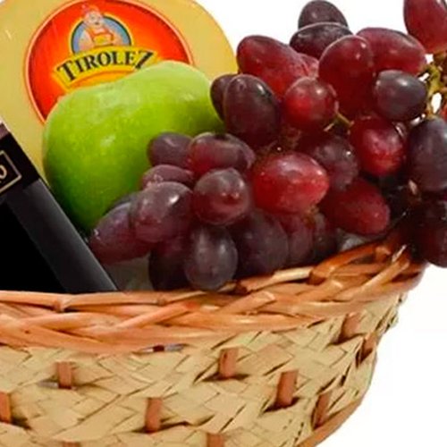 Cesta Vinho, Queijo e Frutas