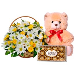 Imagem de Cesta de Margaridas e Rosas Amarelas com Chocolate e Pelúcia