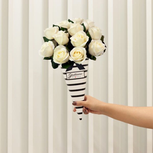 Buquê Magnífico de Rosas Brancas