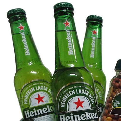 Balde de Cerveja Heineken e Amendoim
