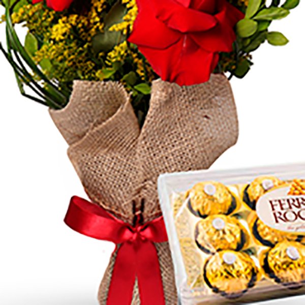 Arranjo 3 Lindas Rosas e Ferrero Rocher
