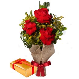 Imagem de Arranjo 3 Lindas Rosas e Caixa de Chocolate