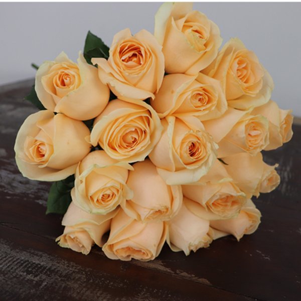 Buquê de 18 Rosas Champanhe