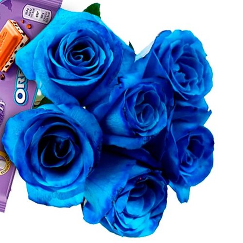 Buquê de 6 Rosas Azuis e Chocolates Milka Oreo