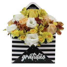 Imagem de Flores no Envelope Gratidão