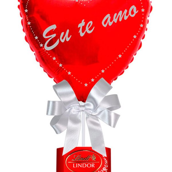 Balão Eu Te Amo e Chocolate Lindt