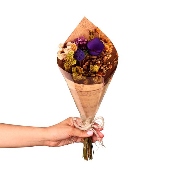 Buquê Partitura de Flores Secas Roxo