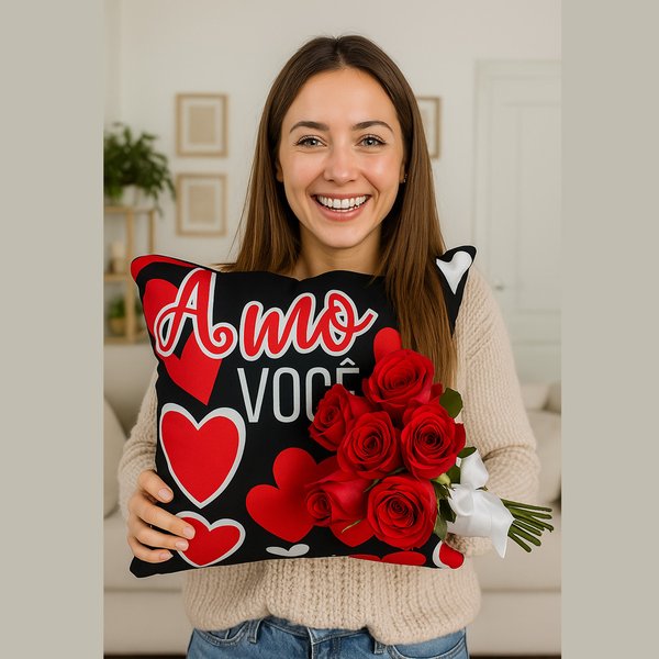 Almofada Amo Você e Buquê de 6 Rosas Vermelhas