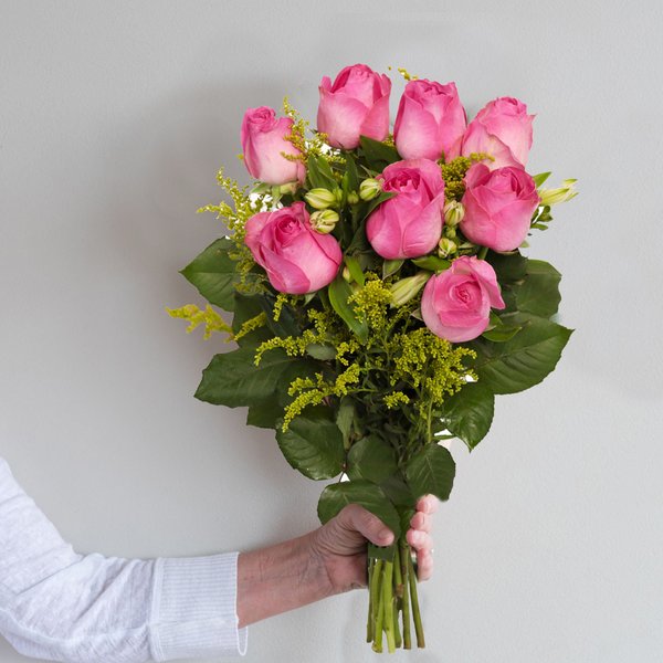 Buquê Maravilha com 8 Rosas Pink