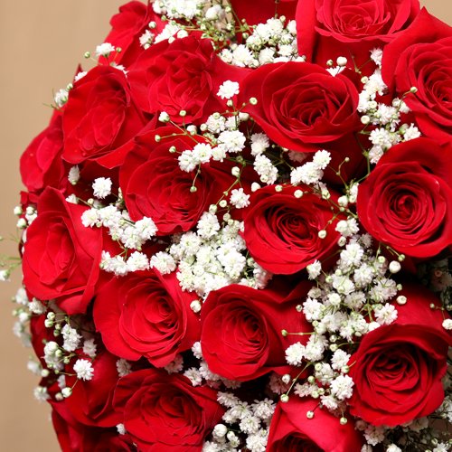 Buquê de Noiva com Rosas Vermelhas Colombianas