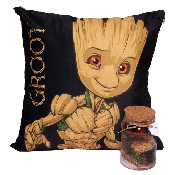 Terrário e Almofada Formato Groot - Zona Criativa