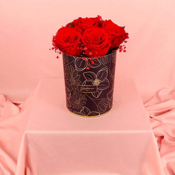 Esplendor de Rosa Encantada Vermelha