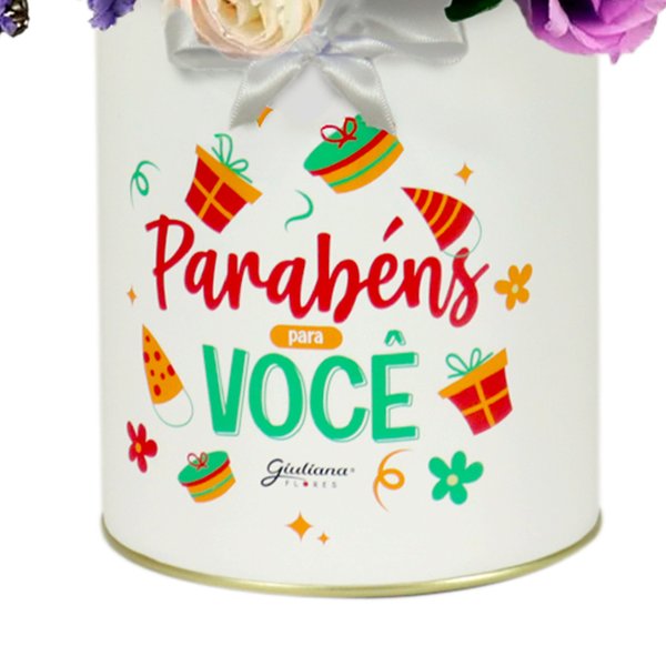 Delicado Mix de Flores no Box Aniversário