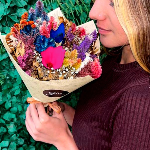 Buquê Criativo de Flores Secas Sortidas