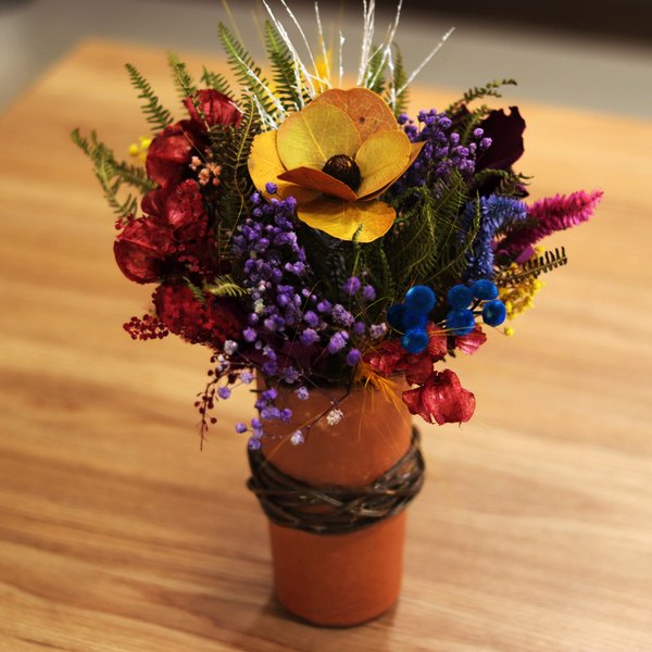 Belo Vaso com Flores Secas