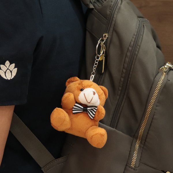 Mini Rosa Encantada Vermelha e Urso Chaveirinho