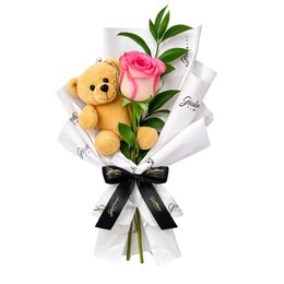 Imagem de Uma Rosa Cor de Rosa e Urso Chaveirinho