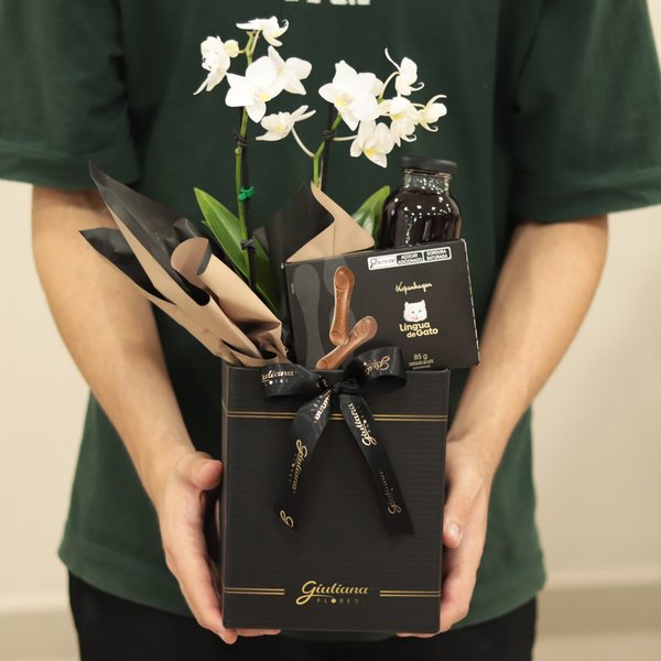 Box Sublime com orquídea e Delícias