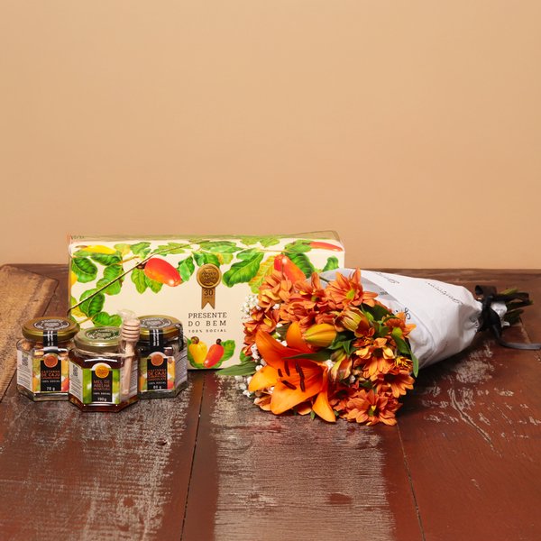 Kit Amigos do Bem e Buque Mix de Flores Laranja