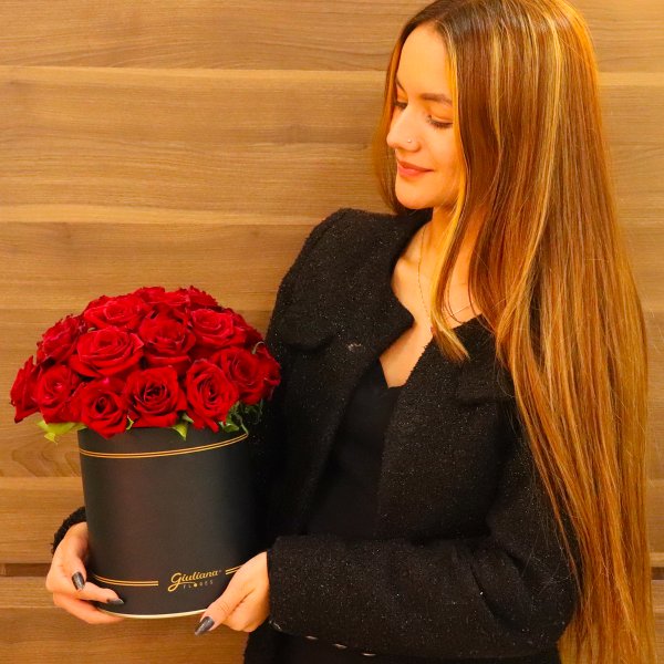 Rosas Vermelhas no Box Giu