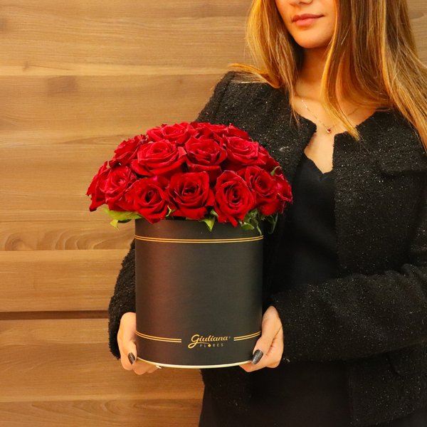 Rosas Vermelhas no Box Giu