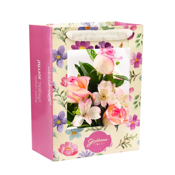 3 Lindas Rosas Cor de Rosa na Bag Floral