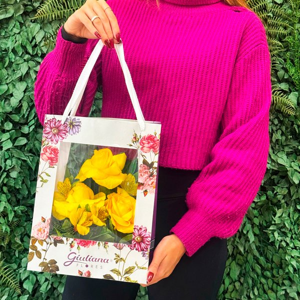 3 Lindas Rosas Amarelas na Bag Floral