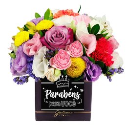 Imagem de Mix de Flores no Box Parabéns pra Você