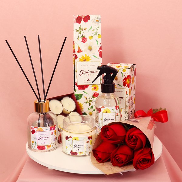 Buquê Partitura de Rosas Vermelhas e Linha Aromática Giuliana Flores