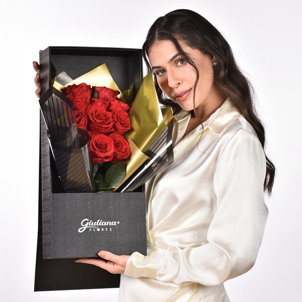 Caixa Surpresa com Rosas Encantadas Vermelhas Boutique