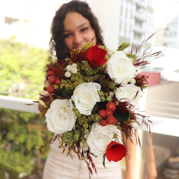 Buquê de Noiva Encantada Branco Bodas