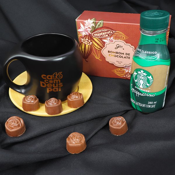 Kit Bombom Giuliana e Frappuccino Starbucks e Caneca Café com Deus Pai