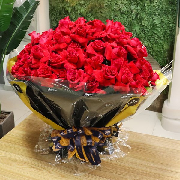 Buquê Virginia com Rosas Colombianas
