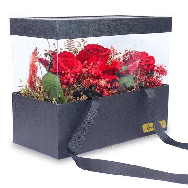 Sofisticada Rosas Encantadas Vermelhas e Flores Secas