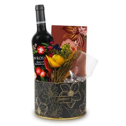 Imagem de Box Luxo com Vinho Tinto 99 Rosas e Caixa de Bombons