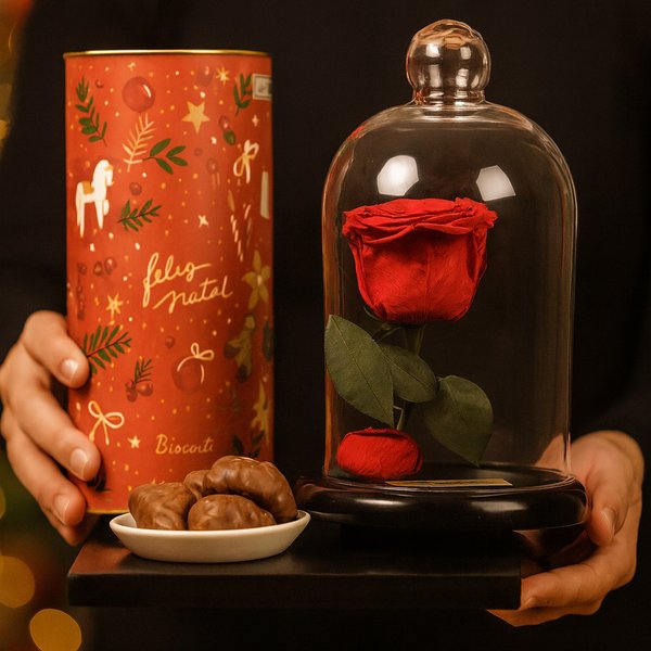 Mini Rosa Encantada Vermelha e Pedaccio Biscoitê