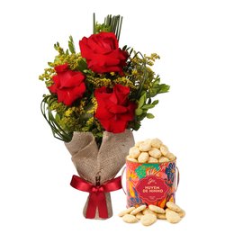 Imagem de Arranjo 3 Lindas Rosas Vermelhas e Biscoito Nuvem de Ninho