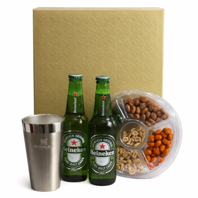 Kit com Cerveja Heineken e Petisqueira Mix de Amendoim e Copo Stanley