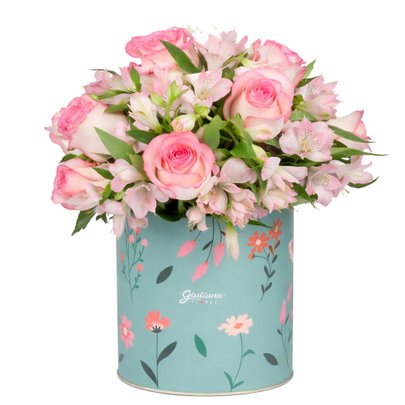 Arranjo Harmonia de Rosas e Astromélias Cor de Rosa