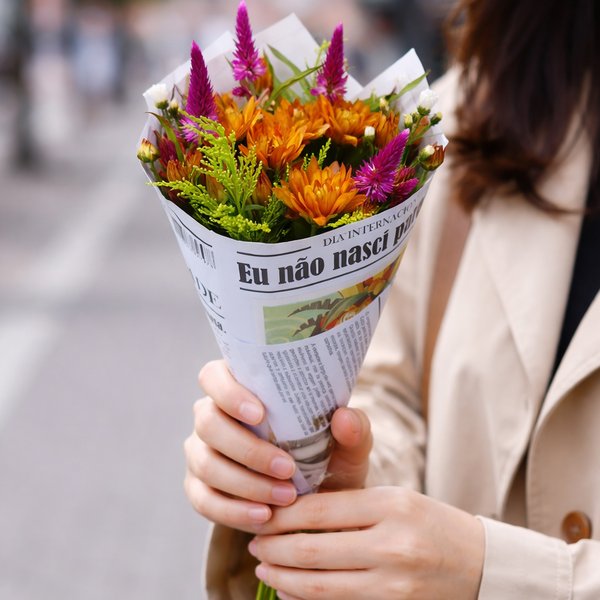 Buquê Primavera Laranja Mesclado Mulheres