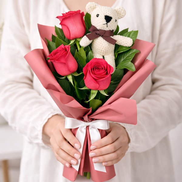Buquê Trio de Rosas Pink com Urso Chaveirinho
