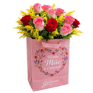 Imagem de Buquê de 12 Rosas na Sacola Minha Mâe é Especial