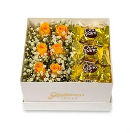 Imagem de Caixa Encanto das Rosas Amarelas e Ouro Branco
