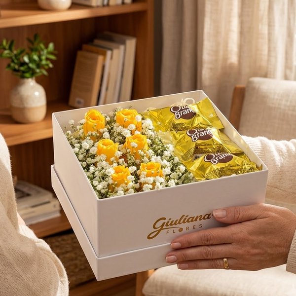 Caixa Encanto das Rosas Amarelas e Ouro Branco