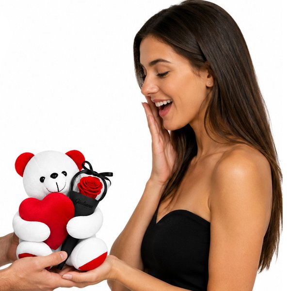 Urso Carinhoso com Coração e Cone Encantado