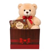 Urso Dudu e Chocolate Giuliana Flores na Caixa Laço