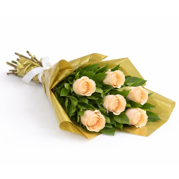 Buquê Serenidade com 6 Rosas Champanhe