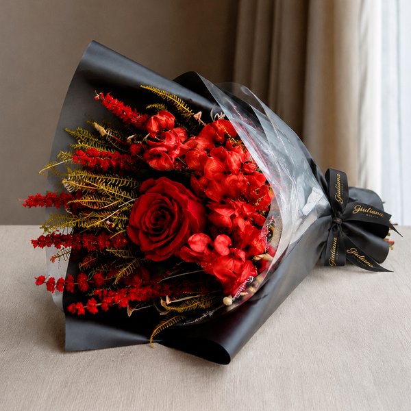 Buquê Raridade de Flores Secas Vermelho
